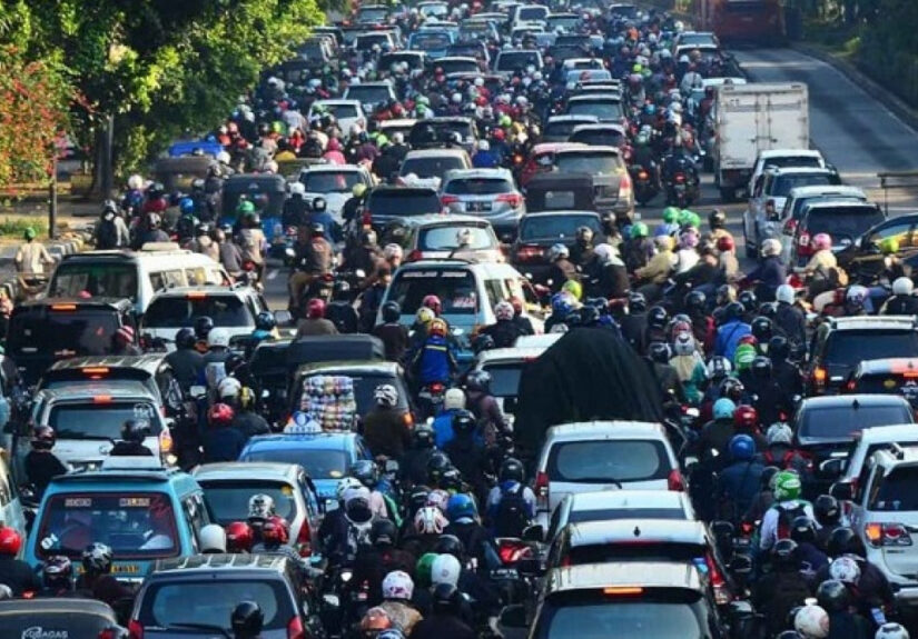Kemacetan di Jakarta dan Sekitarnya: Penyebab, Dampak, dan Solusi