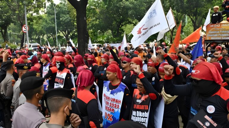 Demo Buruh di Jakarta Hari Ini, Tuntut UMP DKI Naik Rp6 Juta