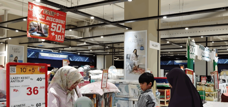 Pakaian Anak Aneka Merek Diskon hingga 70% di Transmart Full Day Sale