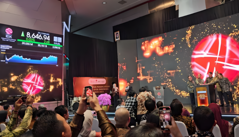 IHSG Ditutup Menguat di Hari Terakhir Perdagangan 2025
